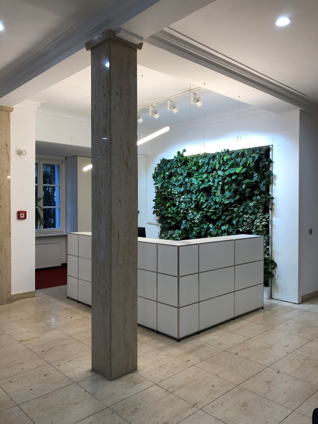 Ściana wertykalna w niemieckiej izbie przemysłowo-handlowej