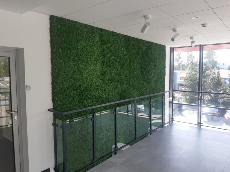 Ściana z mchu z elementami 3D