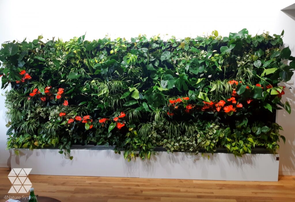 Ogród wertykalny we wnętrzu berlińskiej stacji radiowo-telewizyjnej